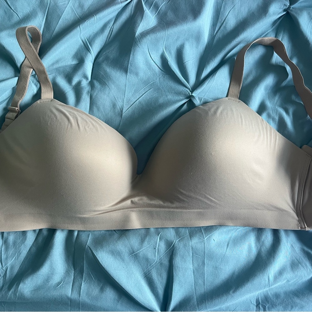 Soma Enbliss Wireless Bra 40 DD